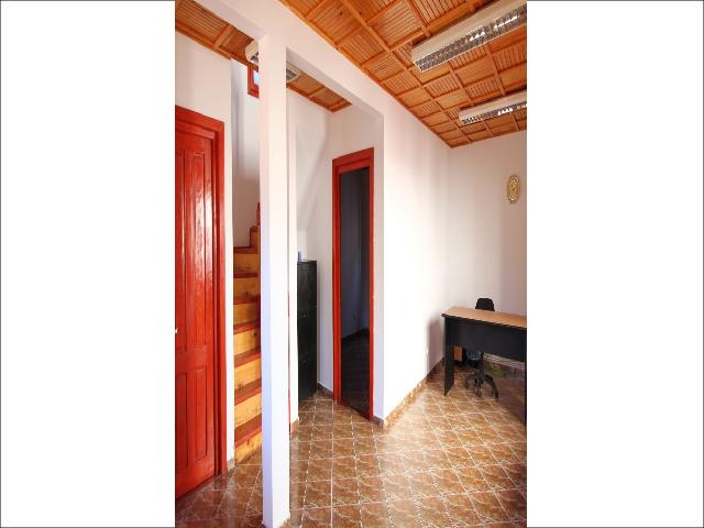 Inchiriere vila zona Banu Manta