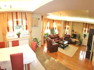 Vila constructie 2006 cu finisaje lux de vanzare in Branesti